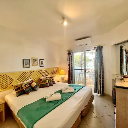 Balaia Golf Vilage 2 With Pool By Homing Albufeira